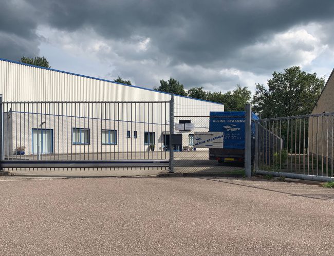 Kleine Staarman Autoplaatwerkhandel