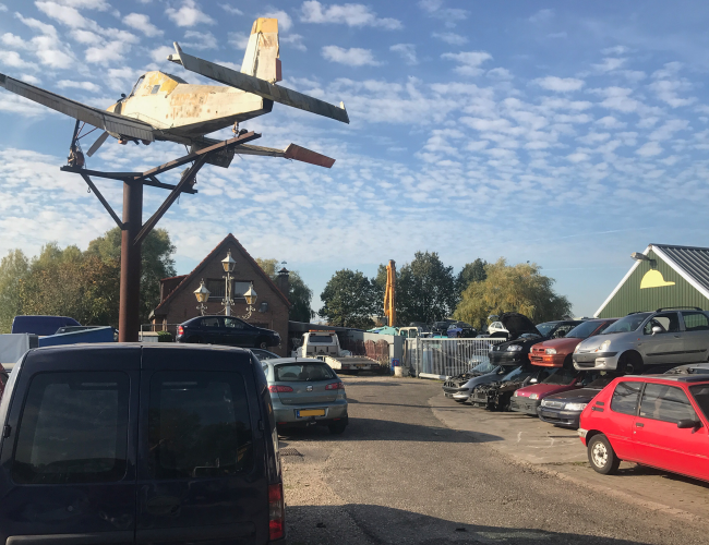 Autosloperij De Moestuin